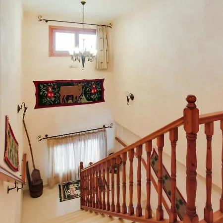 Simplistic Holiday In Stournareika With Balcony Appartement Pýli